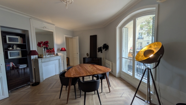 251021 salle réu 3.jpg